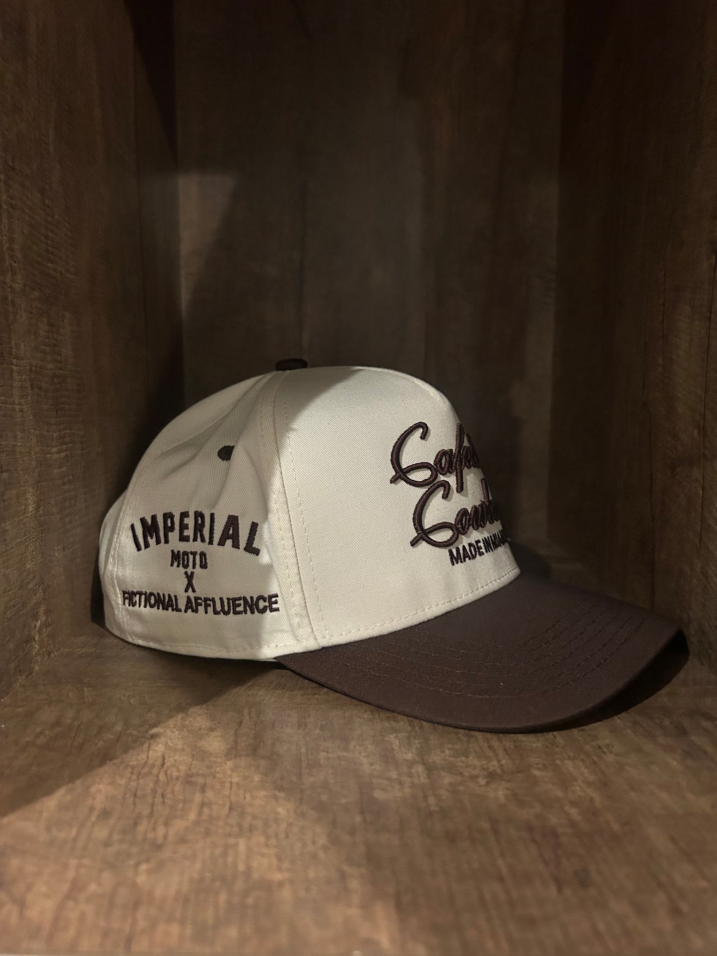 Cafecito cowboy x Imperial Moto